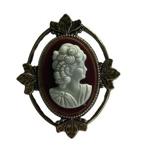 Cameo Brooch Pin Womens Profile Rust Gold Tone Metal Vintage